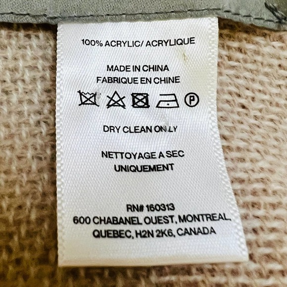 Soia & Kyo Yadira Scarfigan Wrap Pink Ivory Fringe OS - Picture 7 of 7